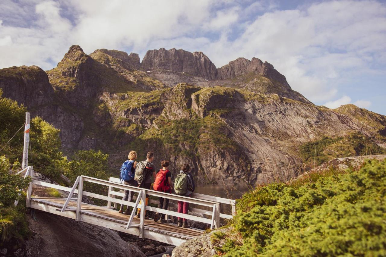 Lofoten Planet Basecamp Villa Sørvågen Bagian luar foto