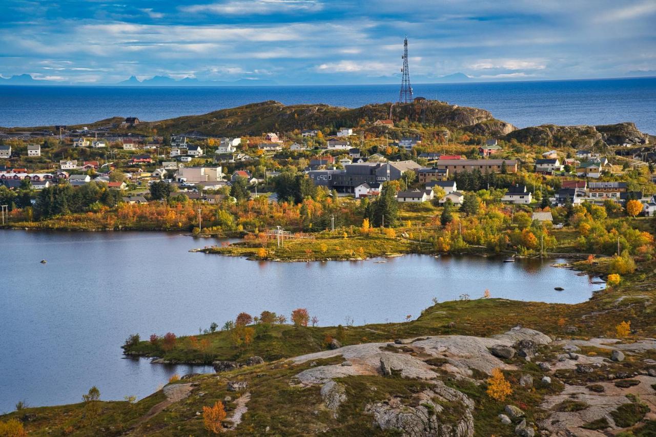 Lofoten Planet Basecamp Villa Sørvågen Bagian luar foto