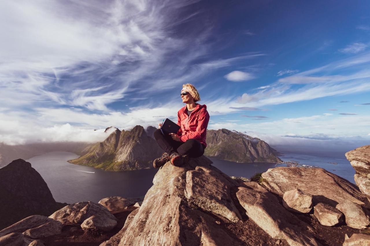 Lofoten Planet Basecamp Villa Sørvågen Bagian luar foto