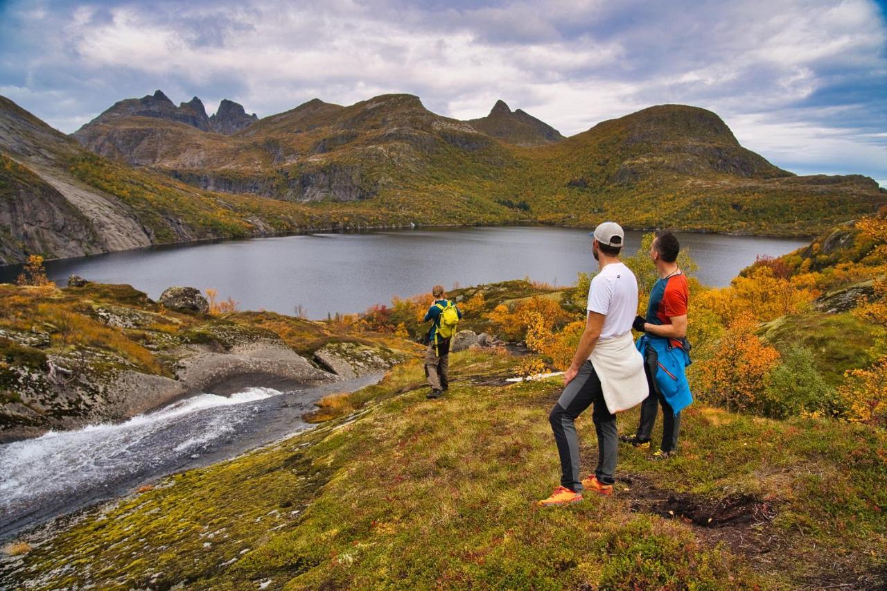 Lofoten Planet Basecamp Villa Sørvågen Bagian luar foto